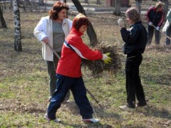 В Казани проходит городской субботник