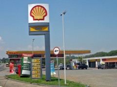 1024px-Piracicaba_10_2008_151_Gast_station_selling_four_fuels