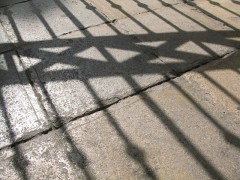 shadow-709535_640