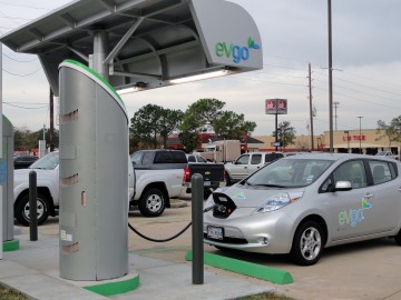 Nissan_LEAF_got_thirsty