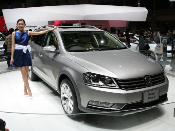 Volkswagen_Passat_Alltrack