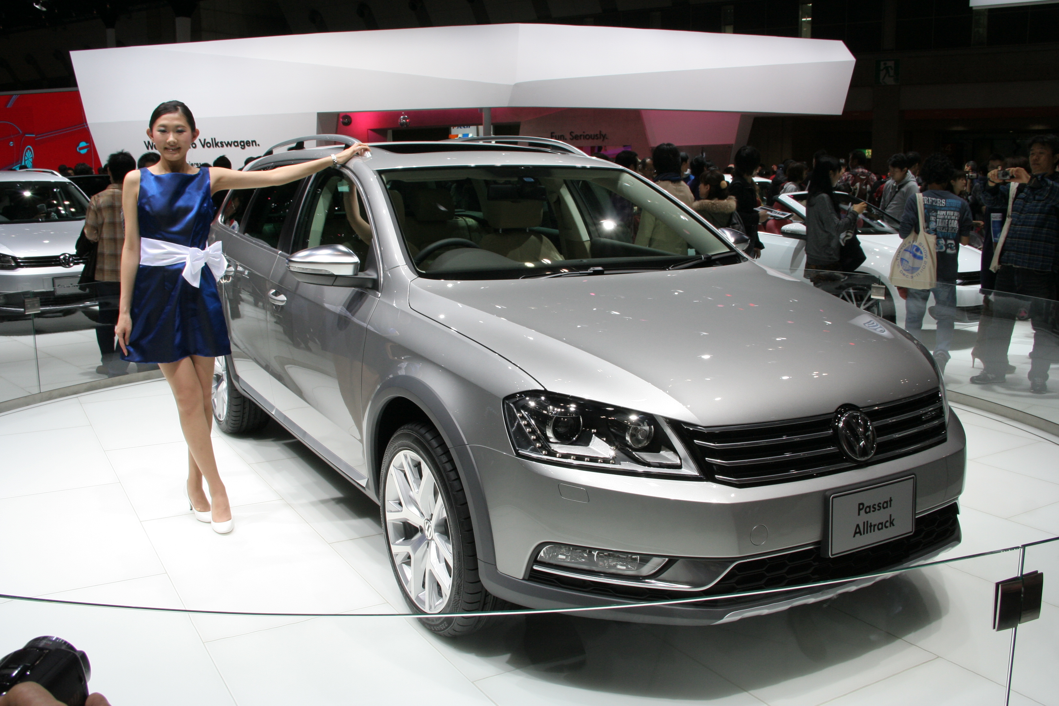 Volkswagen_Passat_Alltrack