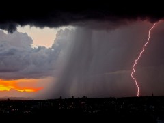 lightning-801866_640