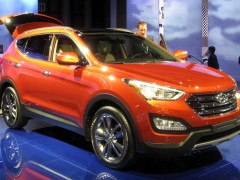 2013_Hyundai_Santa_Fe_Sport_--_2012_NYIAS