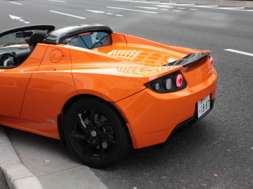 Tesla_Roadster_rear_side
