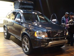 '14_Volvo_XC90_(MIAS_'14)
