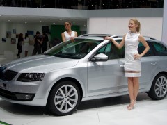 Skoda Octavia Combi grey