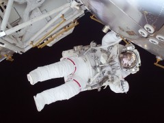 astronaut-602759_640