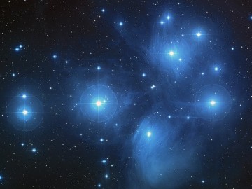 the-pleiades-star-cluster-11637_640