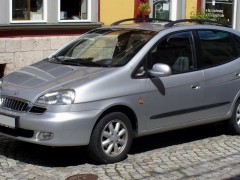 Daewoo_Rezzo_Front