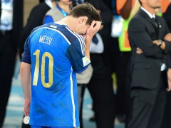 Lionel_Messi_in_tears_after_the_final