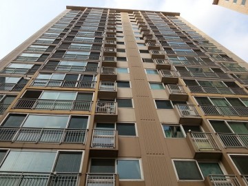 apartments-140422_640
