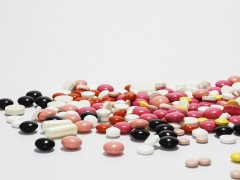 medications-342462_640